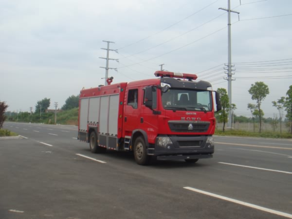 斯太尔单桥水罐消防车